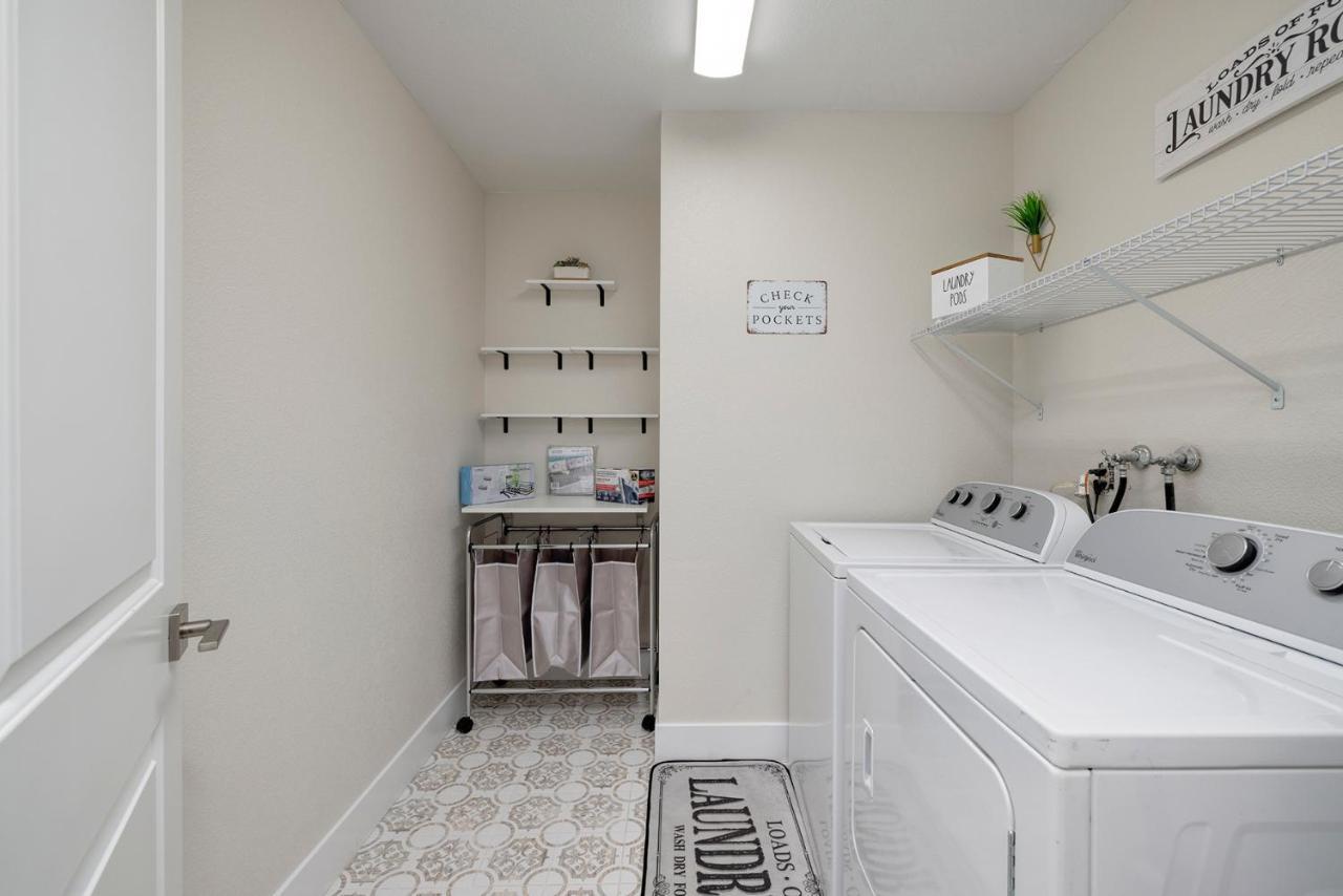 Single Story Minutes From Summerlin With Rv Parking & Dog Friendly Λας Βέγκας Εξωτερικό φωτογραφία